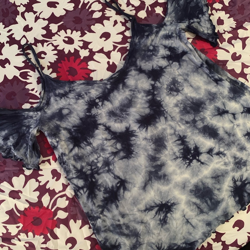 Tie-dye tank top 💗